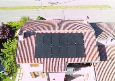Impianto fotovoltaico residenziale su villetta