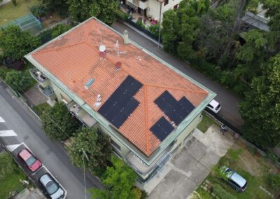 Impianto fotovoltaico residenziale su villa